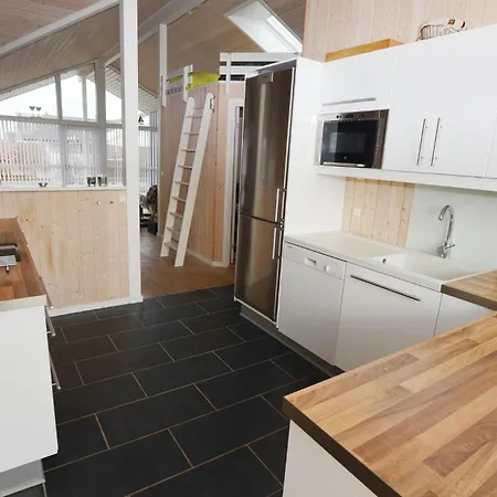 Cozy Home In Otterup With Wifi
